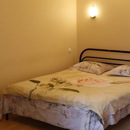 Hotel Service Predslava On Antonovicha Street Κίεβο Εξωτερικό φωτογραφία