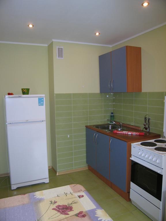 Hotel Service Predslava On Antonovicha Street Κίεβο Δωμάτιο φωτογραφία
