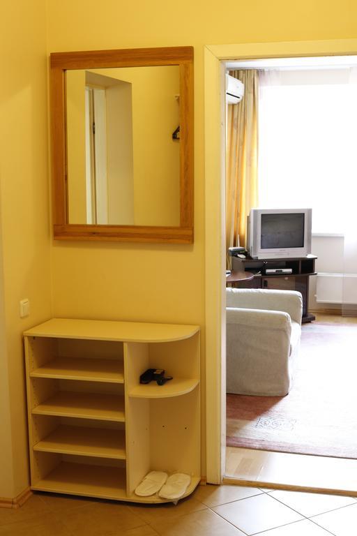 Hotel Service Predslava On Antonovicha Street Κίεβο Δωμάτιο φωτογραφία